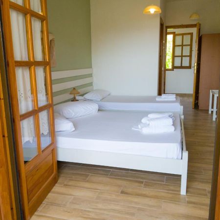 Mikro Βeach Ηotel Extérieur photo