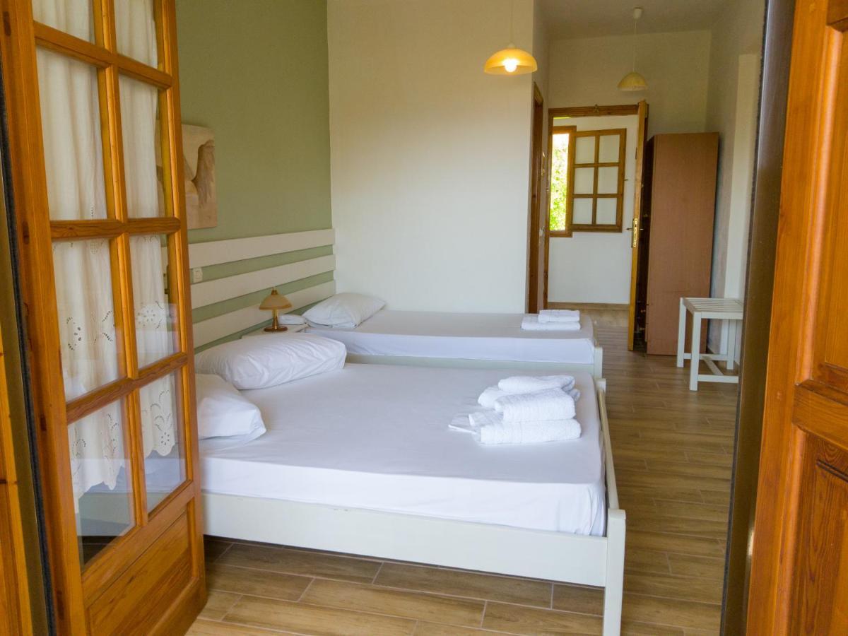 Mikro Βeach Ηotel Extérieur photo