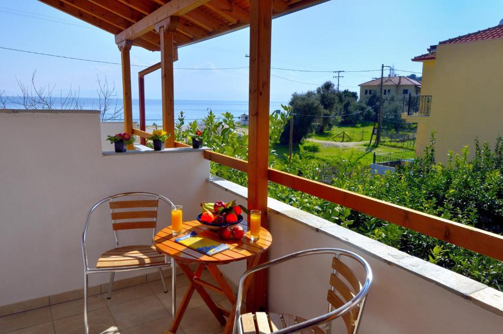 Mikro Βeach Ηotel Chambre photo